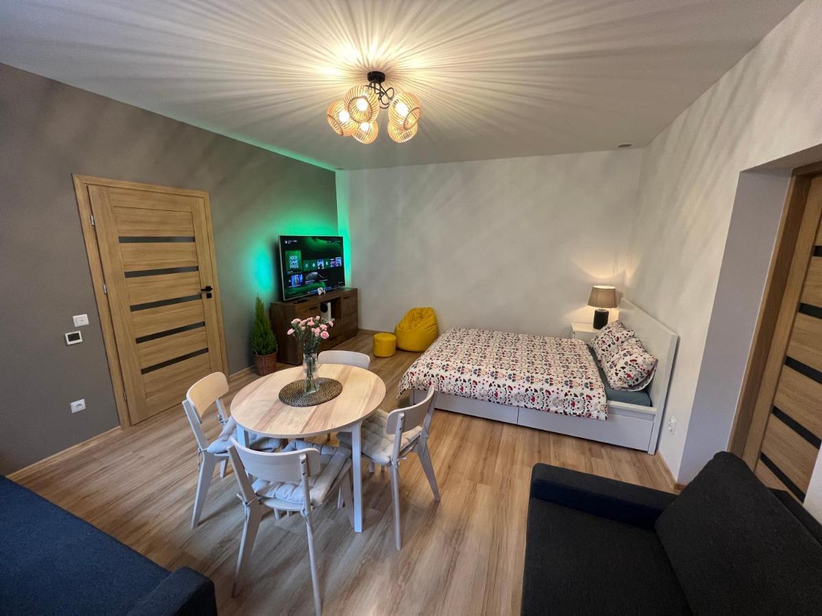 Wood Apartment Katowice Eksteriør billede