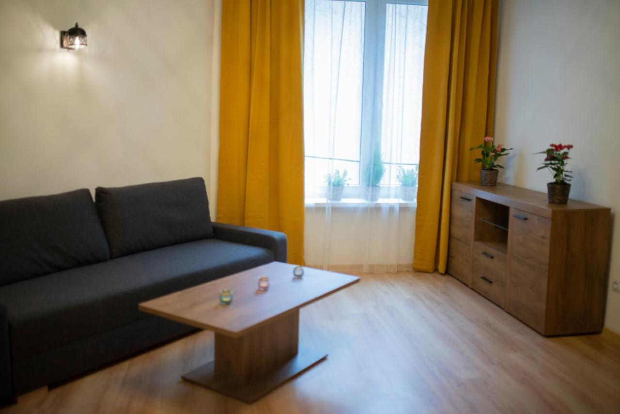 Wood Apartment Katowice Eksteriør billede